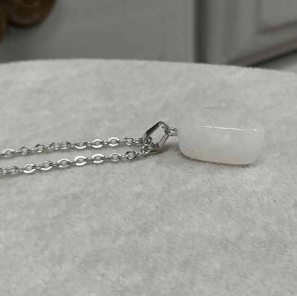 Natural Quartz Crystal Necklace Gemstone Pendant Stainless-Steel Chain 20" - Picture 13 of 15